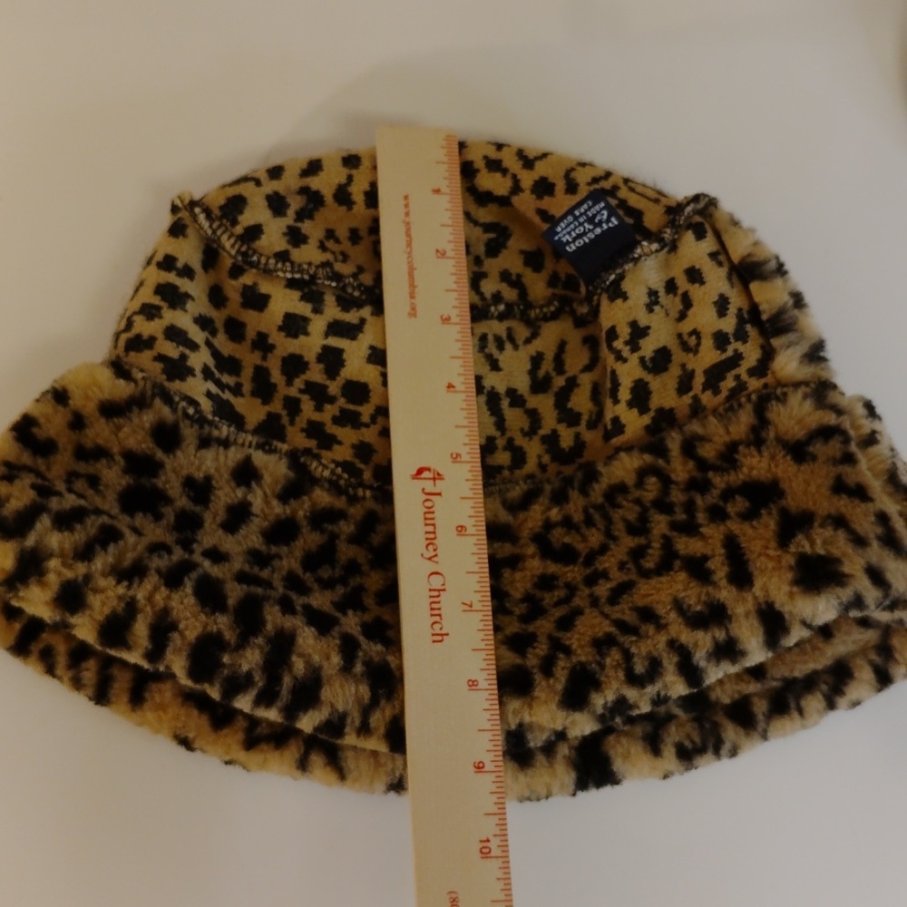 Preston & York Animal Print Faux Fur Bucket Hat - Picture 9 of 9